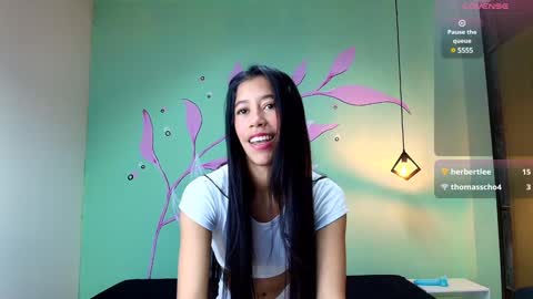 Snapshot of connie_bell chatting on 01-25-25, 03:30 C O N N I E online show from 01-25-25, 03:30