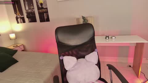 Connie online show from 02-22-25, 05:02