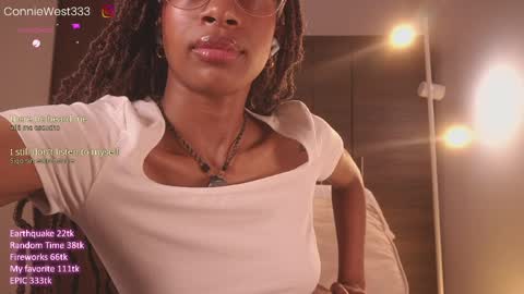   independent model online show from 04-10-26, 12:16