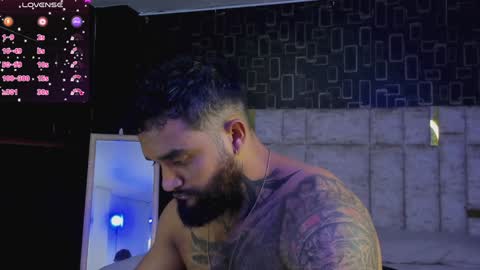 rusfegui online show from 01-28-25, 01:18