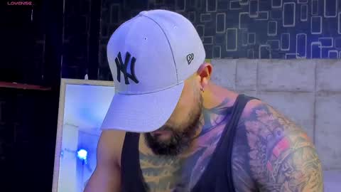 rusfegui online show from 02-23-25, 03:13