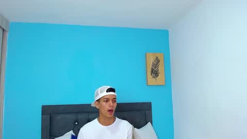 Snapshot of connor_garrett chatting on 01-11-25, 08:32 Connor online show from 01-11-25, 08:32