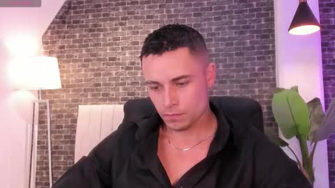 Snapshot of connorsmith_26 chatting on 02-09-26, 10:25 Connor Smith online show from 02-09-26, 10:25