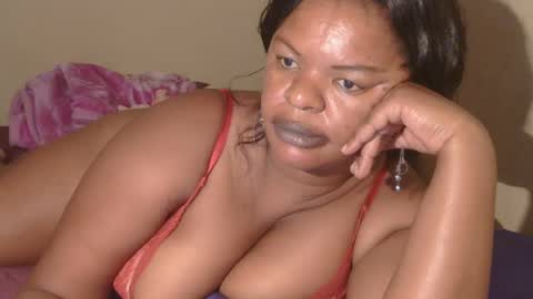Snapshot of conny685249 chatting on 02-13-25, 07:10 conny online show from 02-13-25, 07:10