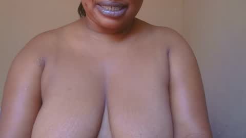 Snapshot of conny685249 chatting on 02-28-25, 08:31 conny online show from 02-28-25, 08:31