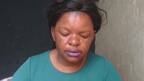 conny online show from 11-25-25, 05:51