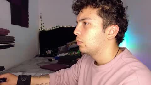 conor_taylor_ online show from 11-18-25, 04:11