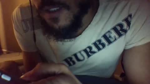 Snapshot of convertibl chatting on 01-06-25, 03:42 convertibl online show from 01-06-25, 03:42