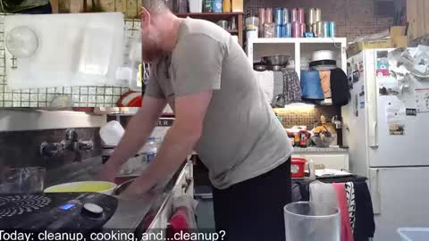 Snapshot of cookieliquor chatting on 12-05-24, 03:17 Cookie - I do cooking streams occasionally. Next stream  online show from 12-05-24, 03:17