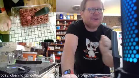 Snapshot of cookieliquor chatting on 01-04-25, 07:55 Cookie - I do cooking streams occasionally. Next stream  online show from 01-04-25, 07:55