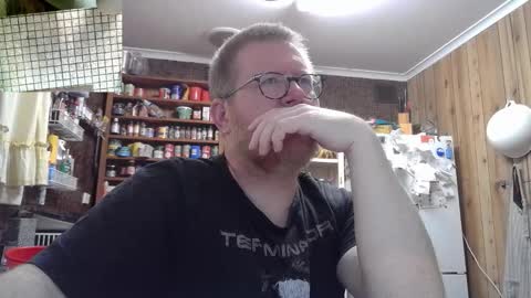 Snapshot of cookieliquor chatting on 10-20-25, 05:13 Cookie - I do cooking streams occasionally. Next stream  online show from 10-20-25, 05:13