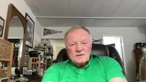 Snapshot of cookoosnest chatting on 12-22-24, 05:45 cookoosnest online show from 12-22-24, 05:45