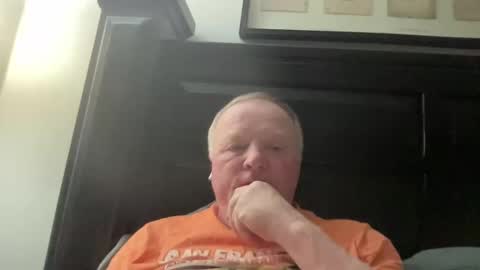 Snapshot of cookoosnest chatting on 12-28-24, 05:02 cookoosnest online show from 12-28-24, 05:02