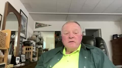 Snapshot of cookoosnest chatting on 01-11-25, 12:44 cookoosnest online show from 01-11-25, 12:44