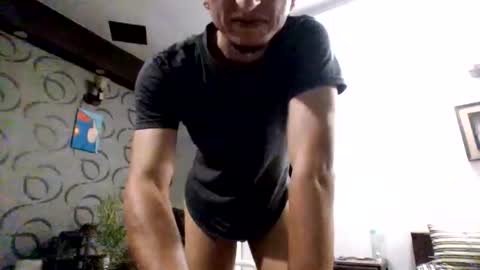 Snapshot of cool2buddies chatting on 11-08-25, 10:19 Cool2Buddies online show from 11-08-25, 10:19