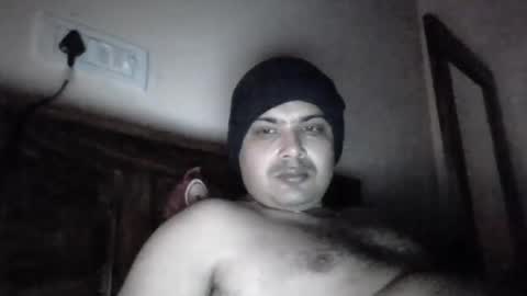 Cool Breeze09 online show from 01-08-25, 06:20