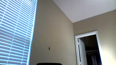 Snapshot of cooldude122222 chatting on 12-05-24, 04:44 cooldude122222 online show from 12-05-24, 04:44