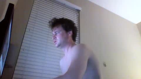 Snapshot of cooldude122222 chatting on 03-10-25, 09:10 cooldude122222 online show from 03-10-25, 09:10