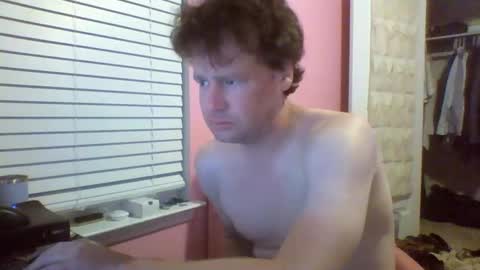 Snapshot of cooldude122222 chatting on 10-11-25, 11:42 cooldude122222 online show from 10-11-25, 11:42