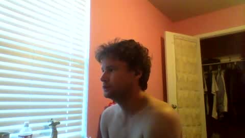 Snapshot of cooldude122222 chatting on 10-18-25, 11:05 cooldude122222 online show from 10-18-25, 11:05