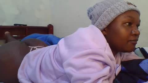 coolgirl001 online show from 02-25-26, 07:01