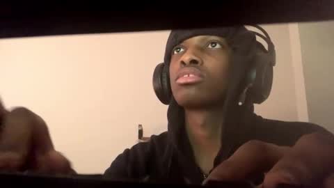 coolvibes69 online show from 12-17-25, 06:47