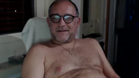 Snapshot of coquin369 chatting on 07-02-26, 11:11 Coquin369 online show from 07-02-26, 11:11