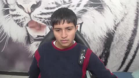 Cora online show from 02-03-25, 08:57