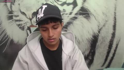 Cora online show from 02-07-25, 12:31