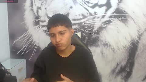 Cora online show from 02-09-25, 12:17