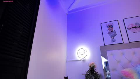 Cora  online show from 01-12-25, 05:13