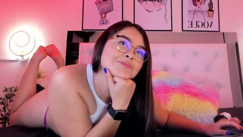 Cora  online show from 02-28-25, 03:59