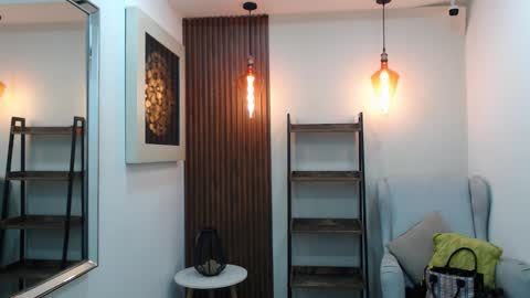 Coral online show from 11-18-25, 11:03