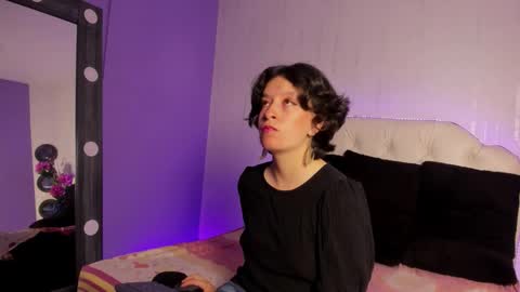 Snapshot of coralandocean chatting on 12-04-25, 12:47 Coral and Ocean online show from 12-04-25, 12:47