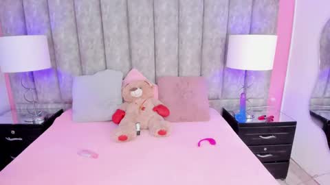 coralharmon online show from 01-09-25, 01:24