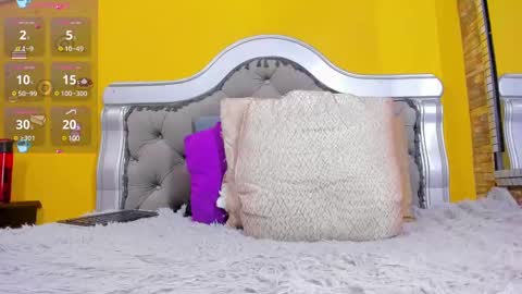 Snapshot of coraline_fox2 chatting on 03-12-25, 04:13 coraline online show from 03-12-25, 04:13