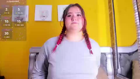 Snapshot of coraline_fox2 chatting on 09-12-25, 04:18 coraline online show from 09-12-25, 04:18