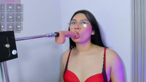 Snapshot of coraline_hot18 chatting on 02-19-25, 04:11 coraline hot18 online show from 02-19-25, 04:11