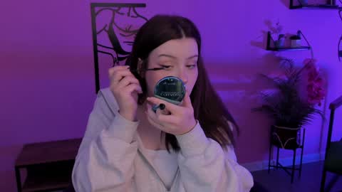 little girl who is always right or Coraline online show from 12-17-24, 05:18