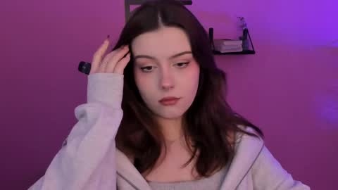 little girl who is always right or Coraline online show from 02-20-25, 05:12