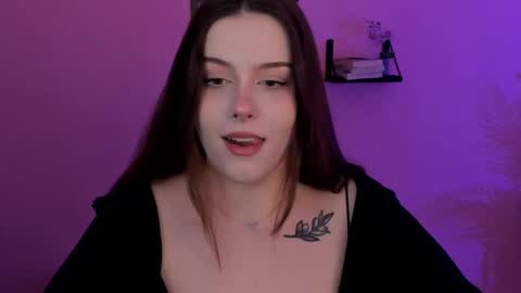 little girl who is always right or Coraline online show from 02-26-25, 05:20