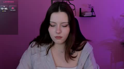 little girl who is always right or Coraline online show from 02-28-25, 06:21