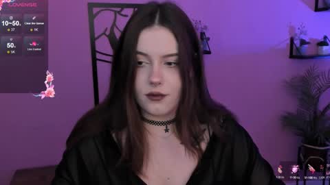 little girl who is always right or Coraline online show from 03-11-25, 05:27