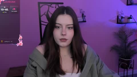 little girl who is always right or Coraline online show from 03-12-25, 08:19