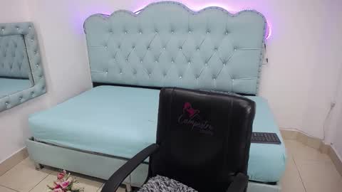 Cordelia online show from 10-25-25, 02:24