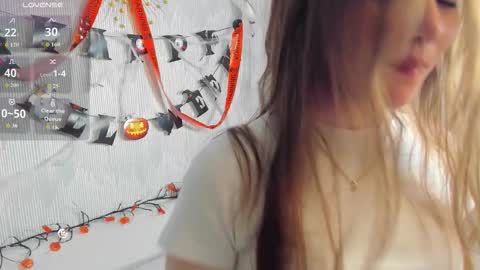 Leya online show from 11-05-25, 04:01