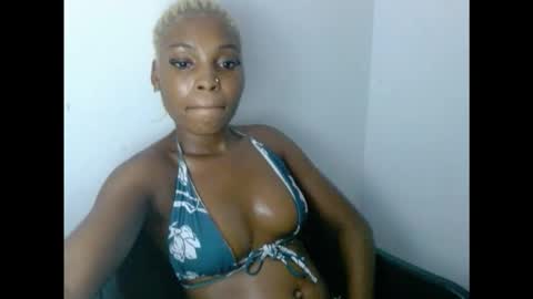 cornxcunt online show from 10-28-25, 03:32