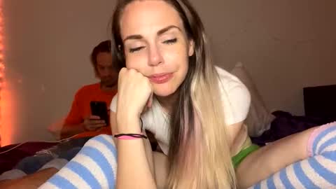 Snapshot of corolineclovr_and_kirkinator chatting on 02-21-26, 07:42 corolineclovr_and_kirkinator online show from 02-21-26, 07:42