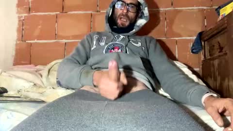 Snapshot of corradog83 chatting on 01-02-25, 11:41 Corrado online show from 01-02-25, 11:41