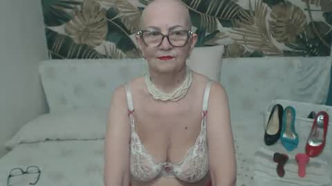 Snapshot of corssika chatting on 06-22-26, 03:53 corssika online show from 06-22-26, 03:53
